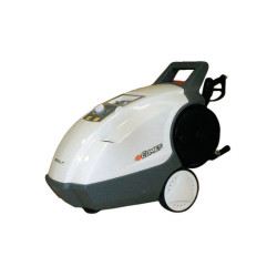 SCOUT EXTRA HOT WATER CLEANER 9L/MIN 150 BAR