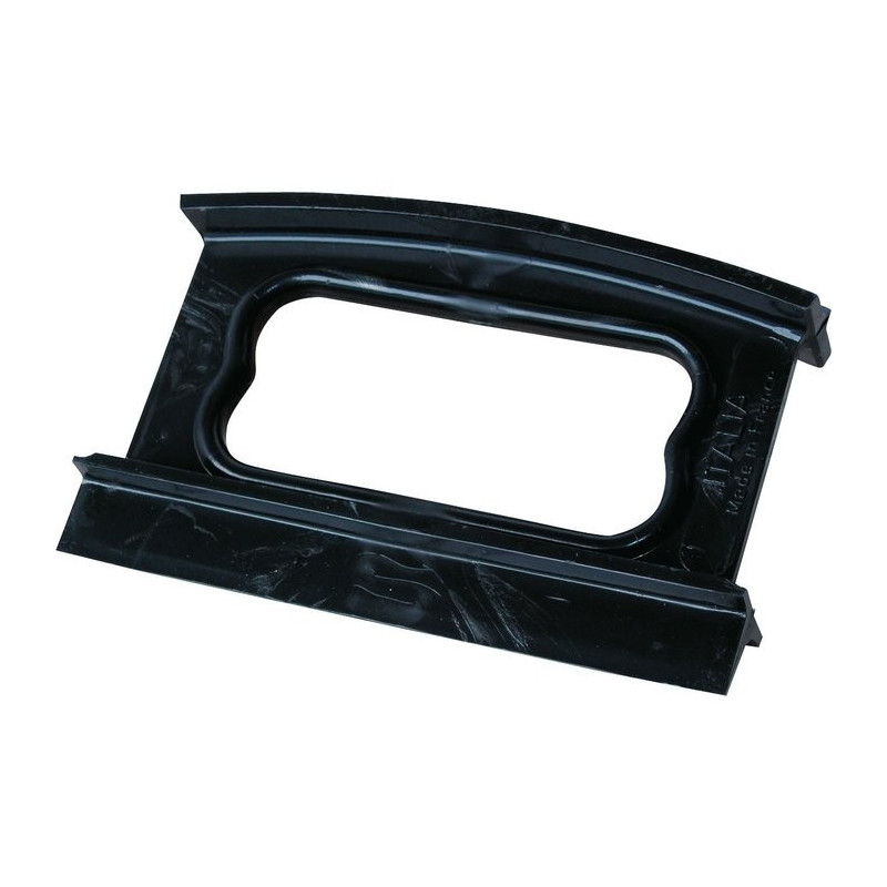 Outibat-Kunststoff-Bügeleisen – Maße 135 mm