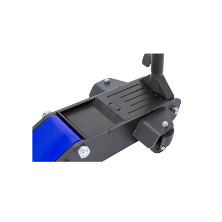 Elevate vehicles swiftly with the Mammuth Car Jack. Durable steel frame, quick lifting system.