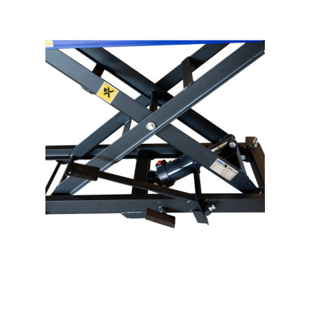 Pont Élévateur Scooter / Moto MAMMUTH : qualité, sécurité et praticité pour votre deux-roues.