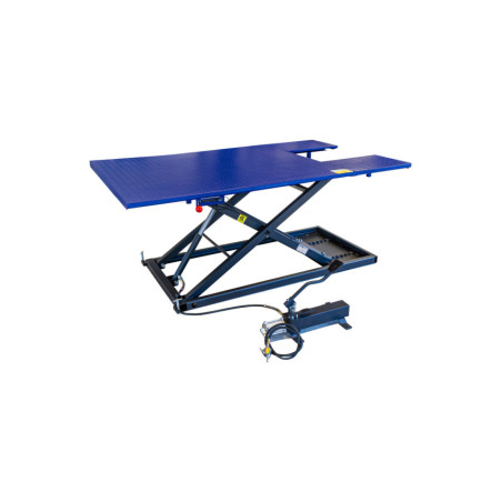 Table élévatrice quad MAMMUTH : robuste, stable, capacité 675kg, hauteur 825mm, facile à utiliser.