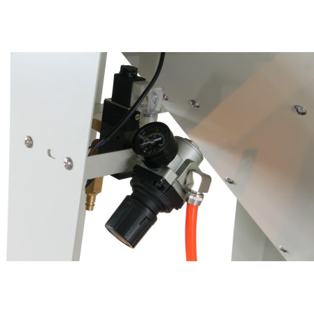 Image : Cabine de sablage SB420LG avec accessoires inclus, pour usage professionnel.