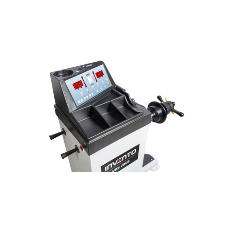 The Invento Basic Pack: INVENTO TCS 521 SA Tire Changer - Compact, Reliable, Versatile.