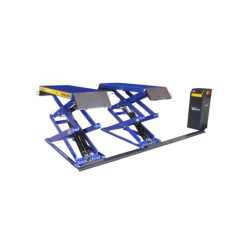 Pont élévateur à double ciseaux Falco Sollevatori : qualité et sécurité optimales.