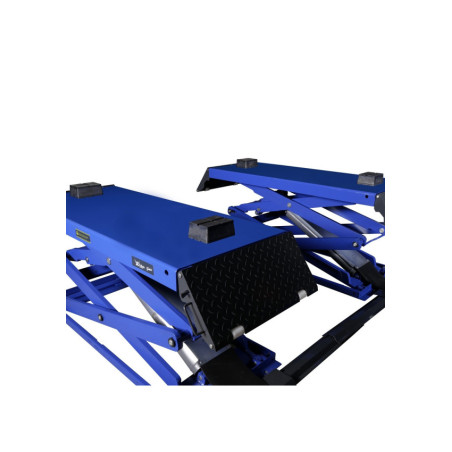 Élévateur à double ciseaux Falco Sollevatori : qualité et sécurité pour professionnels.